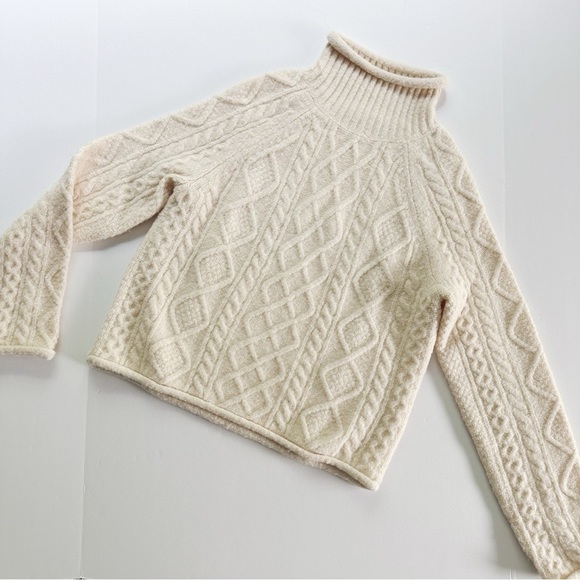 J. Crew Sweaters - J.Crew Cable Knit Chunky Sweater Beige